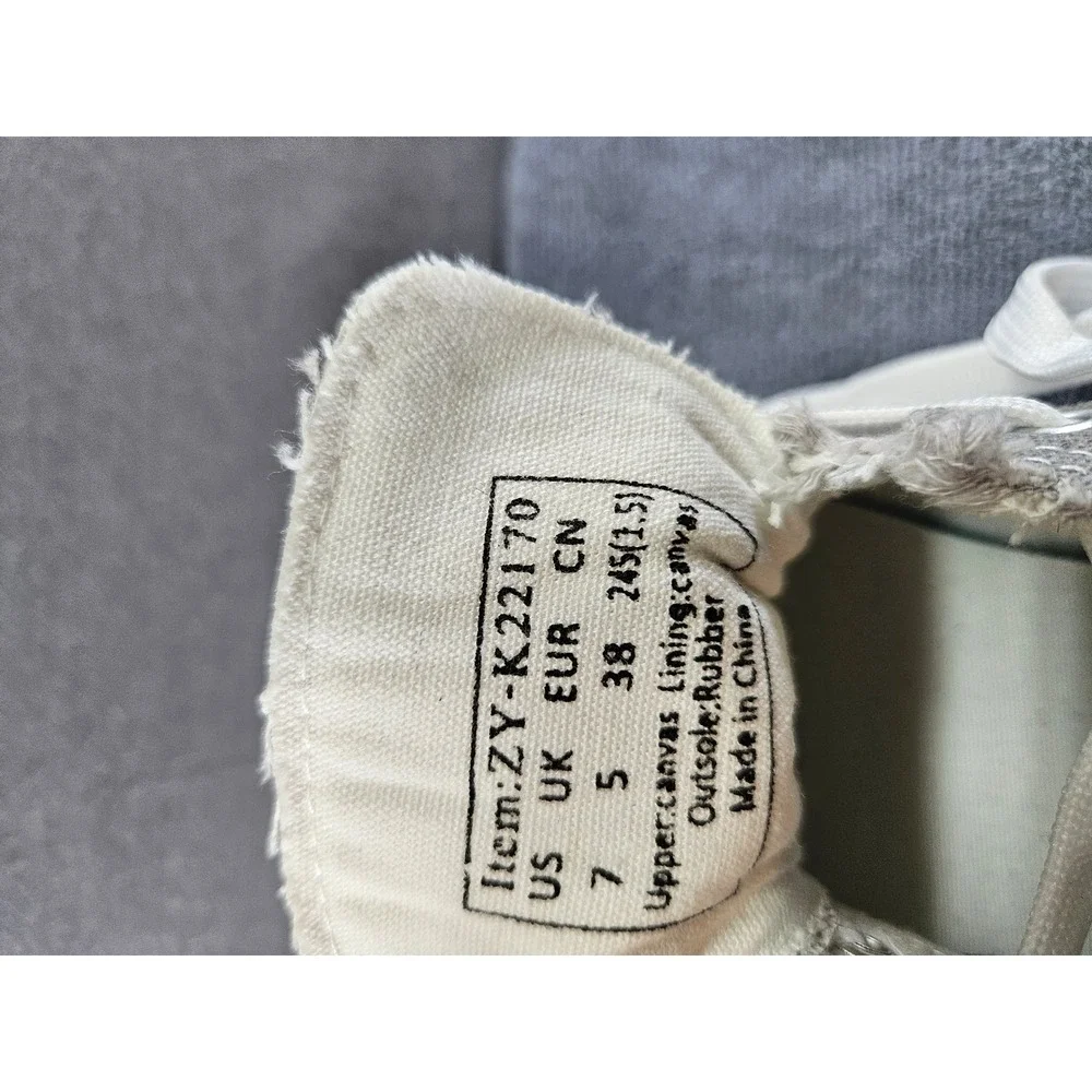 Obtaom Womens Grey Canvas Low Top Sneakers Frayed Edge Lace Up ZY-K22170 Size 7